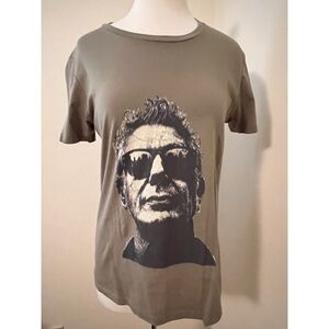 Anthony Bourdain ladies fitted tshirt. Worn once.